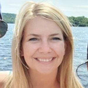 Meet your Posher, Isabelle